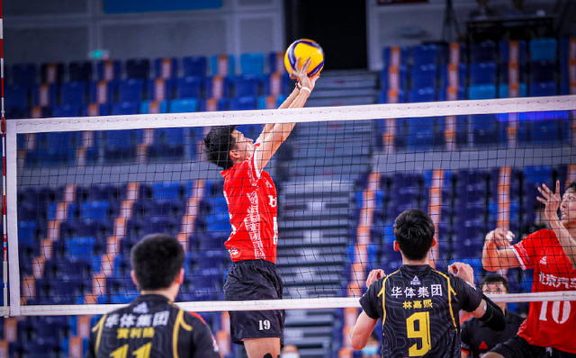  杜塞尔多夫青春风暴来袭，U21小将联赛首秀破门